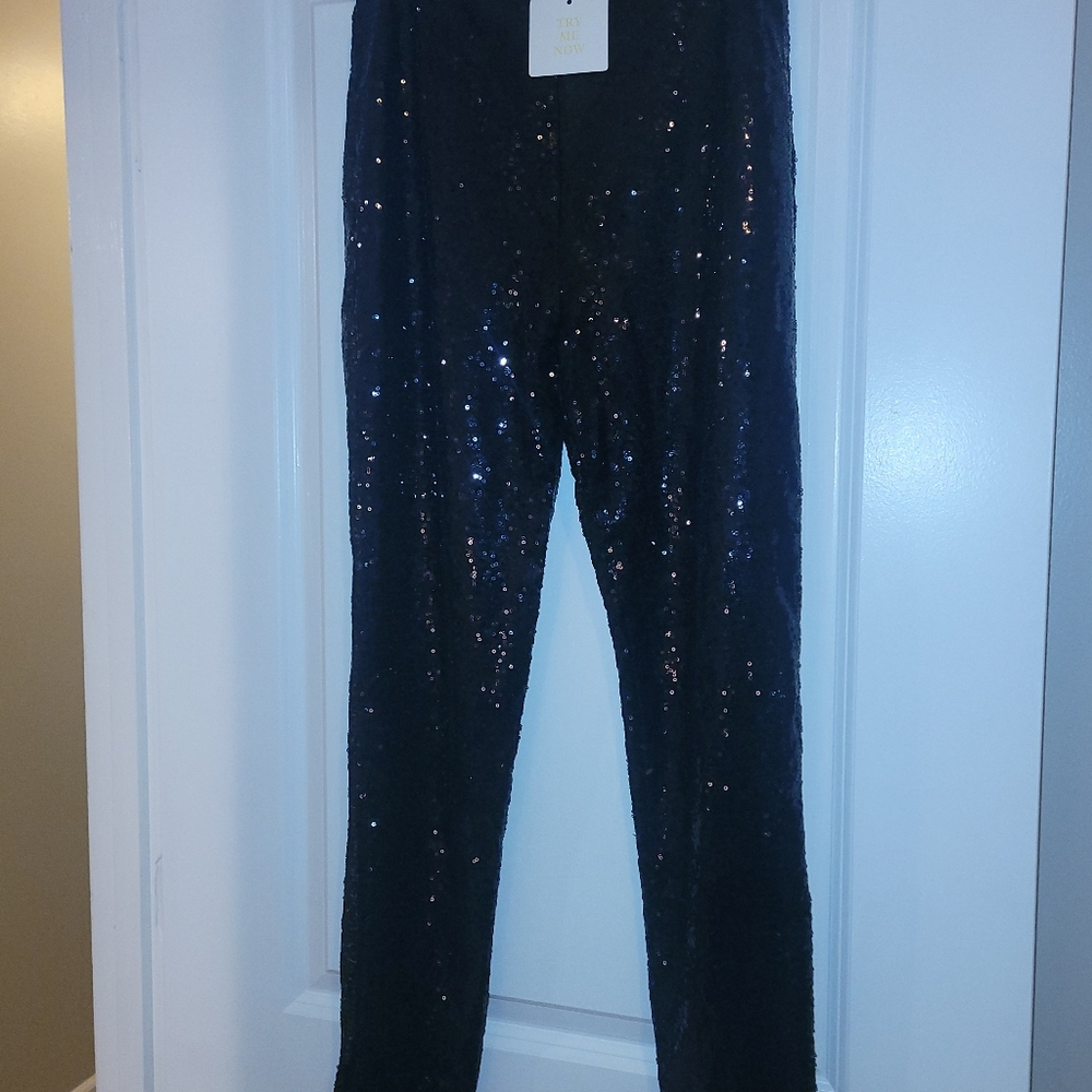 Pants - Picture 3 of 4